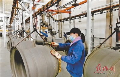 圖片新聞技術(shù)開發(fā) 變革內(nèi)容創(chuàng)作與傳播的新引擎